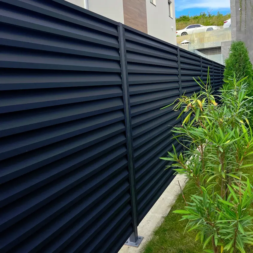 Фото 2 забор двусторонний Реснички 9005 МАТТЕ Черный матовый