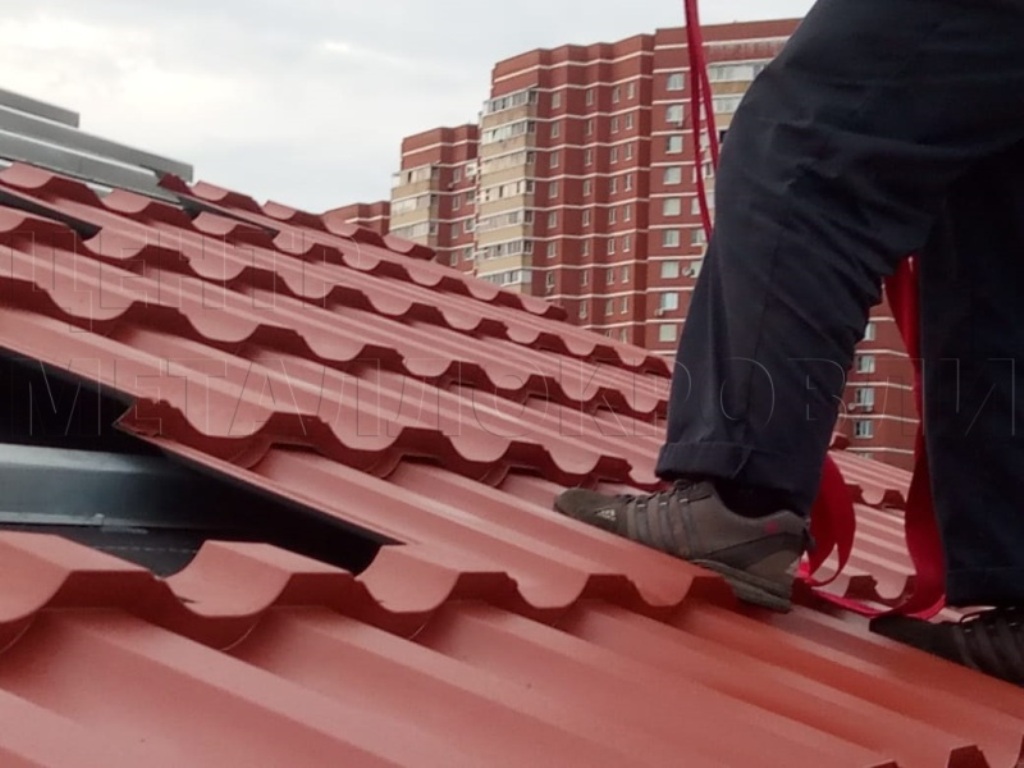 Металлочерепица Геркулес 8004 терракотовый Стальной Бархат от Центра Металлокровли в Владивостоке Металлочерепица Геркулес 8004 терракотовый Стальной Бархат от Центра Металлокровли в Владивостоке